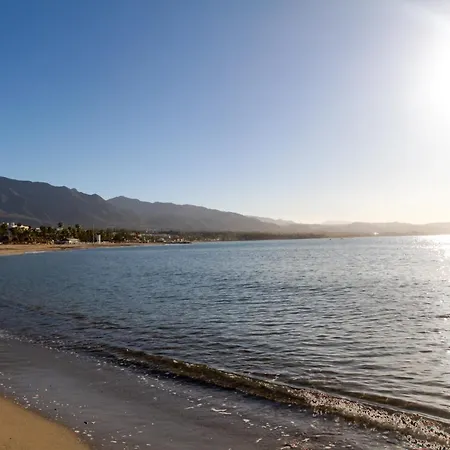 Banus - Brand New Luxury Duplex - Puerto Banus Marina - 2br - 2ba - Spectacular Mediterranean Views - Heart Of Puerto Banus - Steps From El Corte Ingles Luxury Shopping - Surrounded By Restaurants & Nightlife Апартаменты