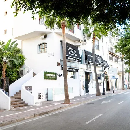 Апартаменты Banus - Brand New Luxury Duplex - Puerto Banus Marina - 2br - 2ba - Spectacular Mediterranean Views - Heart Of Puerto Banus - Steps From El Corte Ingles Luxury Shopping - Surrounded By Restaurants & Nightlife